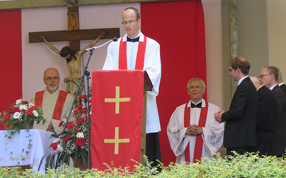08Bergpredigt Primiziant