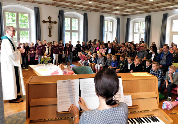 16Schule Bucher