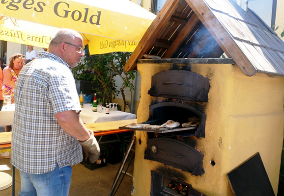 18 8 Laden Helfer 2 Kopie