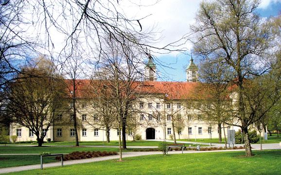 Kloster Weissenau Konvent von Osten