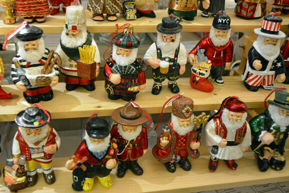Polyglotter Christbaumschmuck
