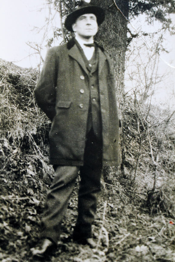 20 Vagabund In Vaters Anzug