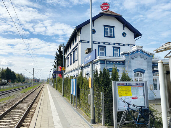 Start und Ziel ist Warthausen