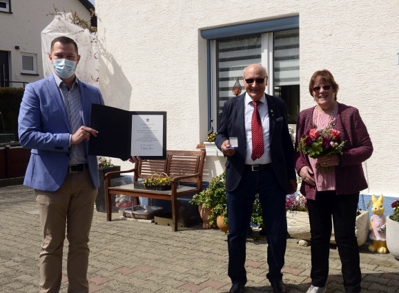 Emmendörfer bearbeitet 1 578