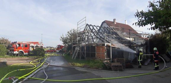 Brand Mennisweiler 27.06.2021 Bild 3 578