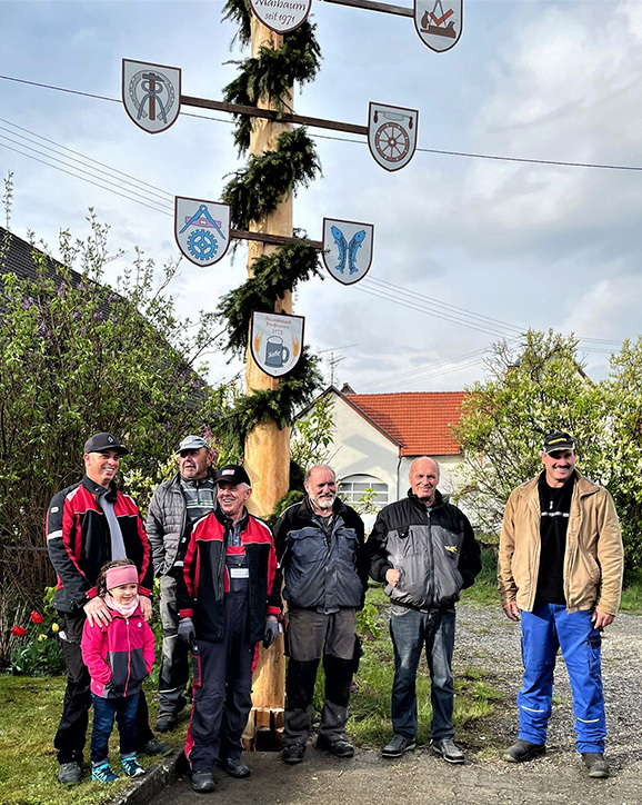 08Maibaumsteller osth.UNTEN