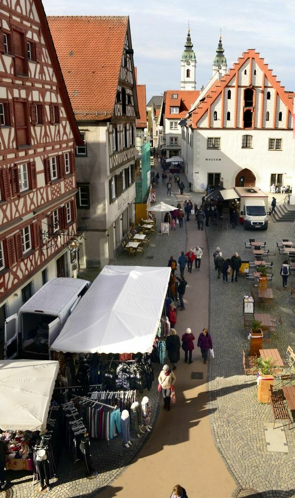 17AFA Von oben Rathausplatz