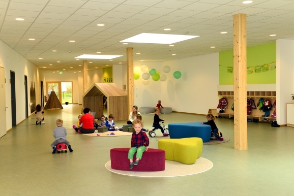 27Kinderkrippe Reute innen bearbeitet 1