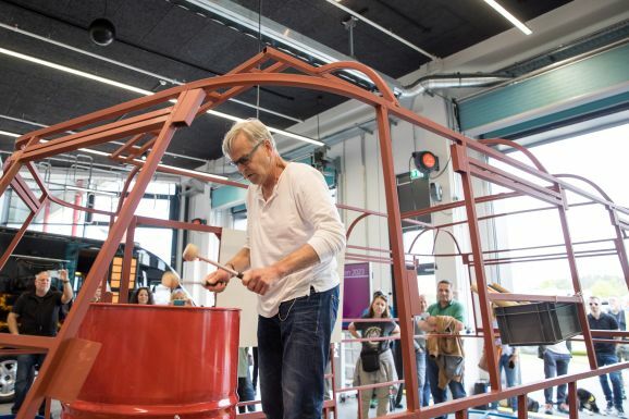 EHM Crazy Camping Christian von Richthofen mit Eriba Gerippe