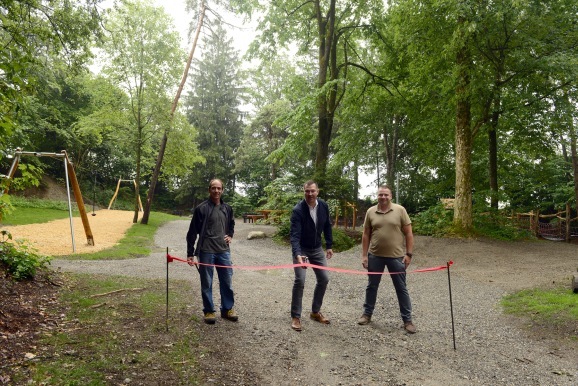 12Eröffnung Spielplatz Grabenerhöhe reduziert