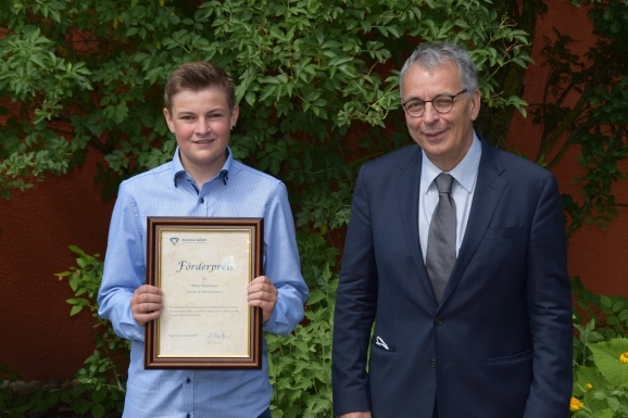 Bild 2 Foerderpreis Firma Keramos für Moritz Steinhauser 578