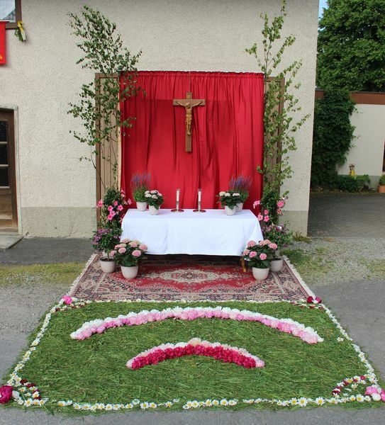 rei16 Altar 3b