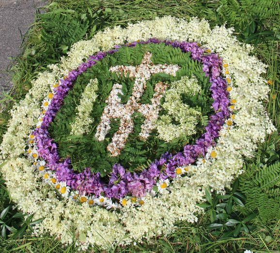 rei31 Teppich Altar 4 Teil besser