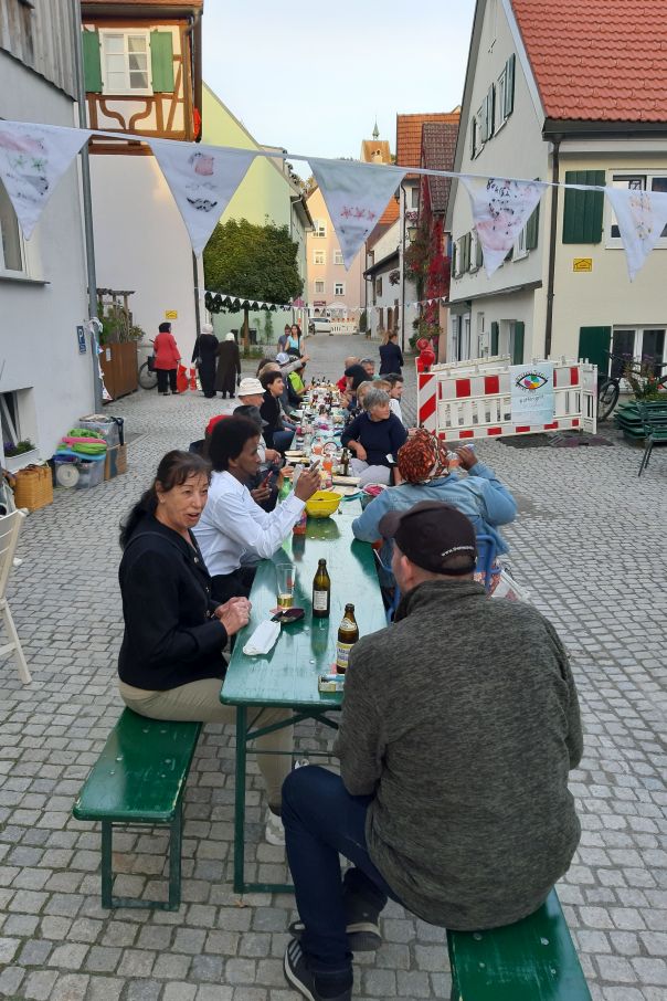 Strassenfest Vespertafel