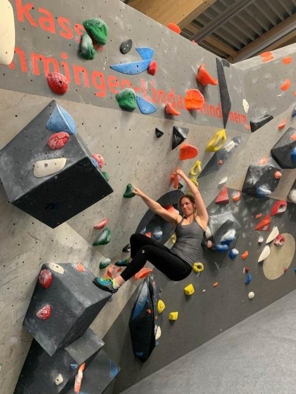 07Bouldern 22 MM 2 am Ende