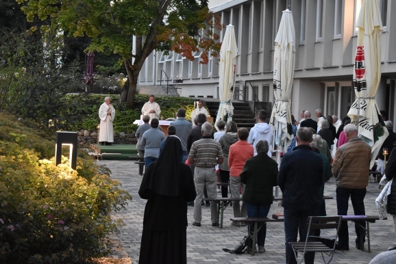 20Gartenparty ReginaPacis