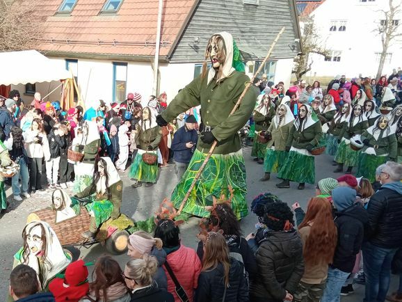 reiDugget eich Langjupp schleicht nicht nur in den Seibranzer W aldern