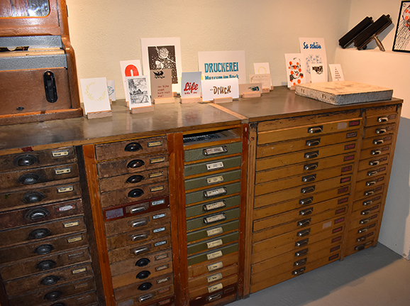 11bSetzkastenschrank