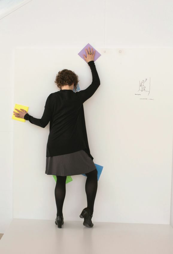 08Erwin Wurm Theory of Painting 2014 Foto Atelier Erwin Wurm