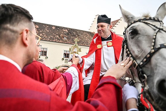 Blutfreitag 2023 Hl.Blut.Reiter Dekan Ekkehard Schmid