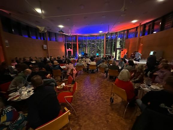 Saal2
